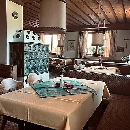 Roesslhof Hotel